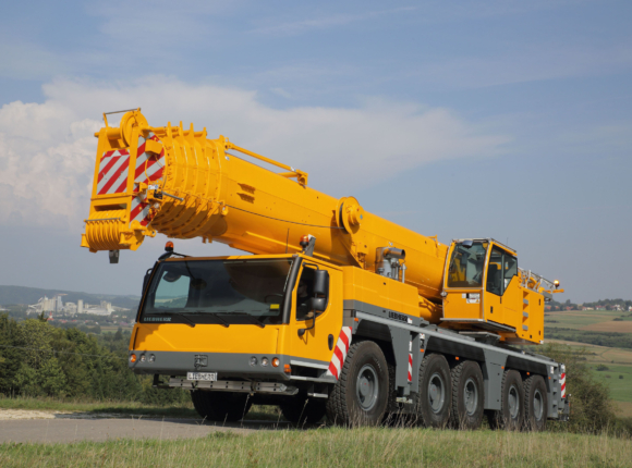 dźwig 220 ton